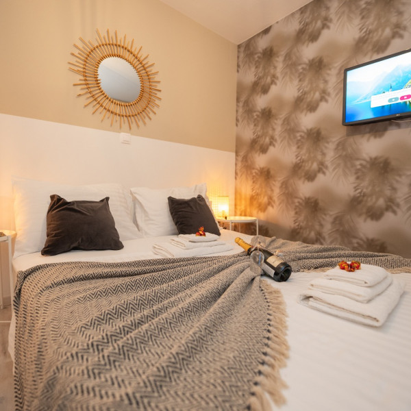 Sobe, Pool and Breakfast apartments Villa Maro, Pool and Breakfast Apartments Villa Maro, Novalja Novalja