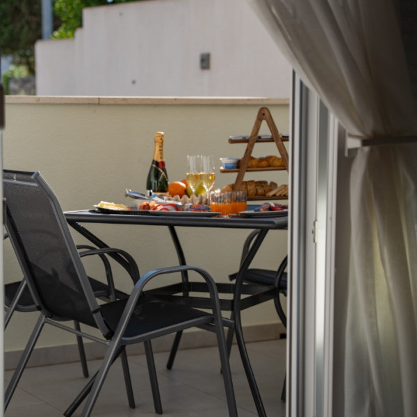 Living room, Pool and Breakfast apartments Villa Maro, Pool and Breakfast Apartments Villa Maro, Novalja - Pag - Croatia Novalja
