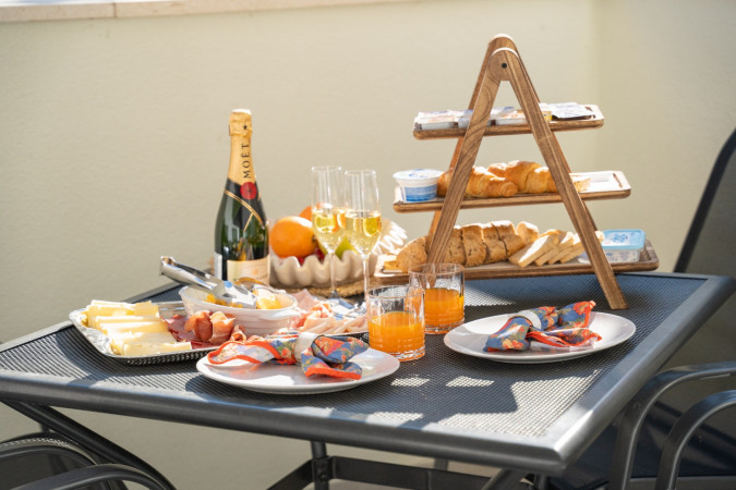 Apartment 2, Pool and Breakfast Apartments Villa Maro, Novalja - Pag - Croatia Novalja