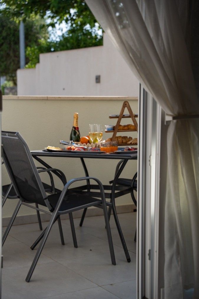 Apartment 2, Pool and Breakfast Apartments Villa Maro, Novalja - Pag - Croatia Novalja