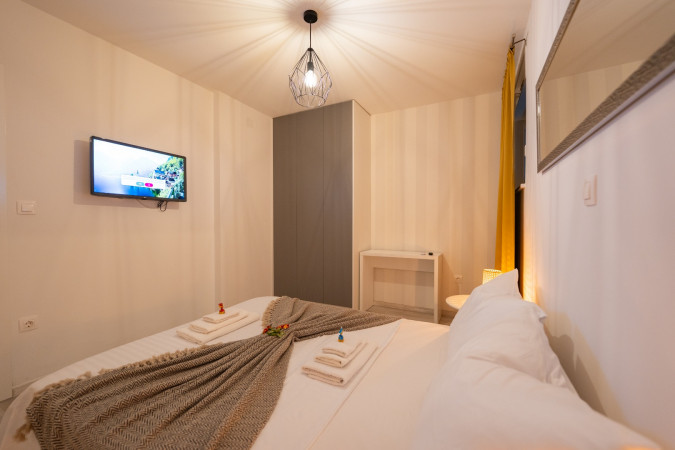 Apartment 1, Pool and Breakfast Apartments Villa Maro, Novalja - Pag - Croatia Novalja
