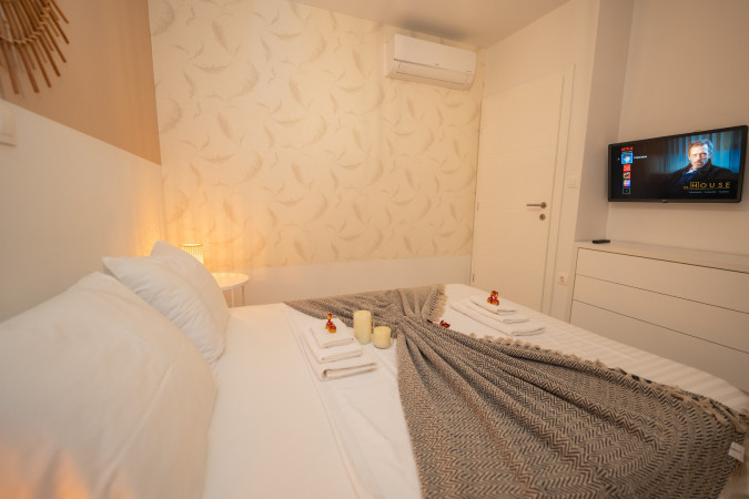 Apartment 2, Pool and Breakfast Apartments Villa Maro, Novalja - Pag - Croatia Novalja