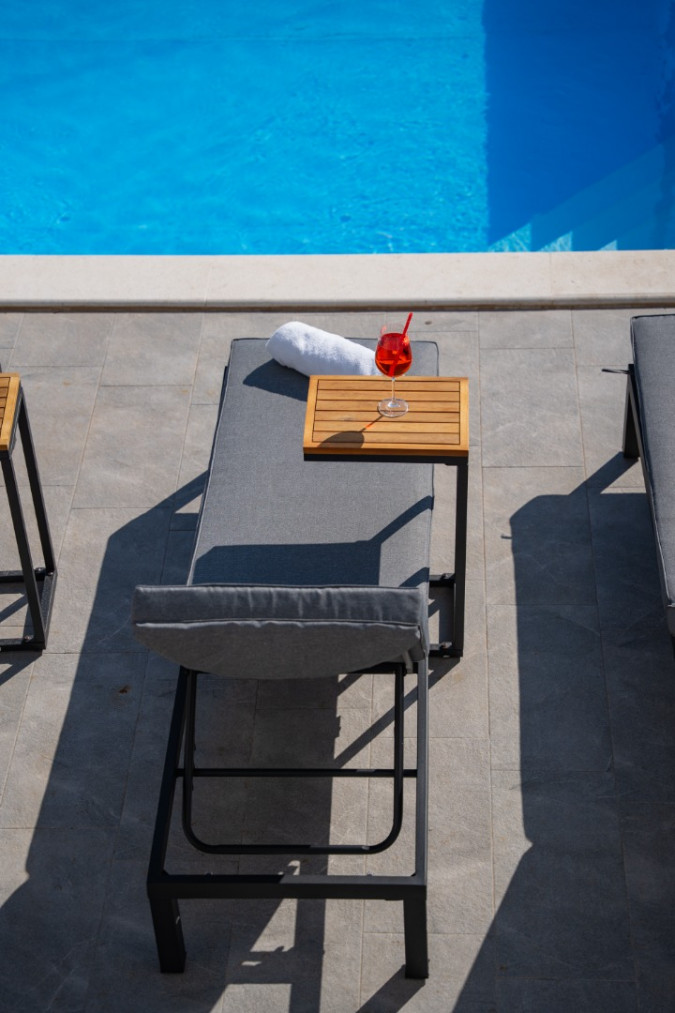 Apartment 4, Pool and Breakfast Apartments Villa Maro, Novalja - Pag - Croatia Novalja