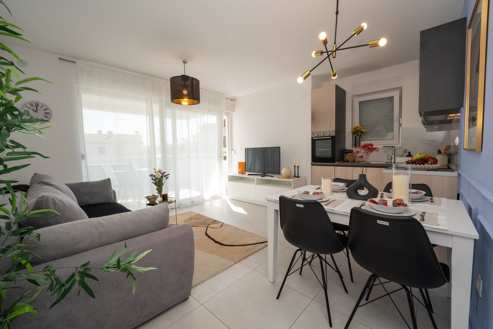 Villa Maro - Pool and Breakfast Apartments , Pool and Breakfast Apartments Villa Maro, Novalja - Pag - Croatia Novalja