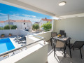 Apartman 4, Pool and Breakfast Apartments Villa Maro, Novalja Novalja